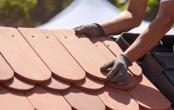 Cold Brayfield roof tile contractors